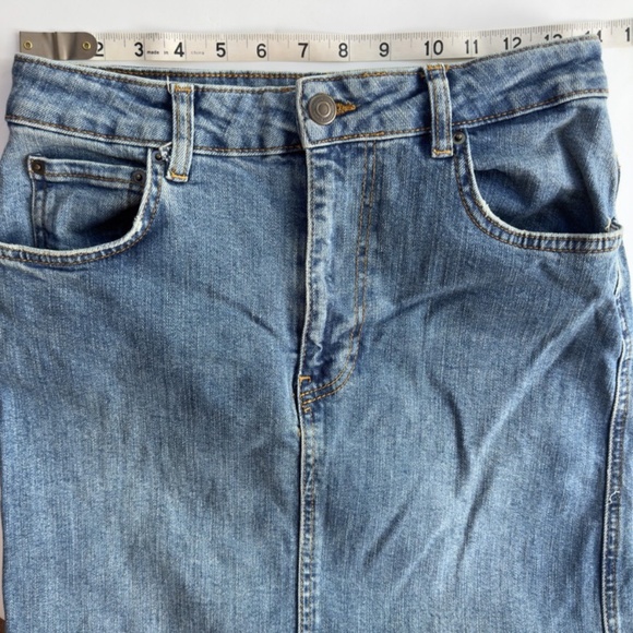 ZARA Denim Maxi Skirt Blue with Slit, Raw Edge Hem in Back in Size Medium - Picture 6 of 12